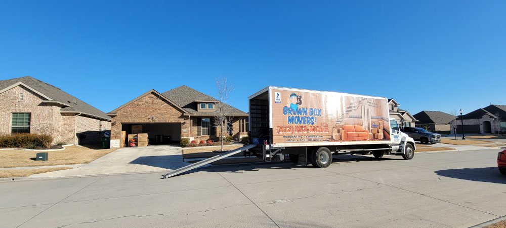 hiring a moving company 